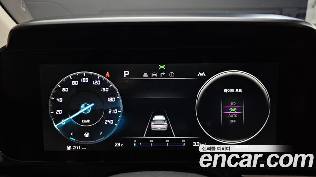 Kia Canival 2021 — photo 8