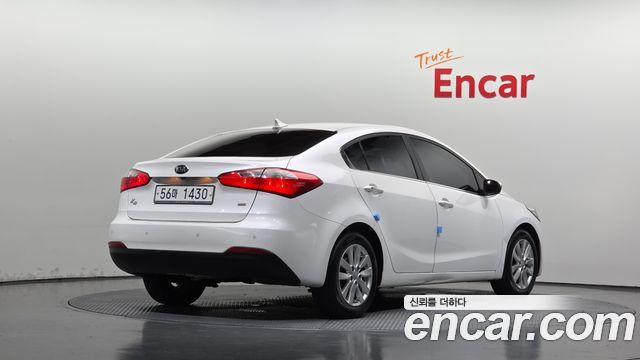 Kia K3 2013 — photo 2