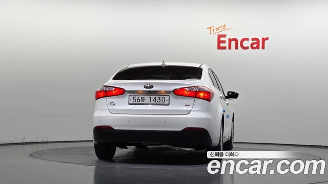 Kia K3 2013 — photo 4