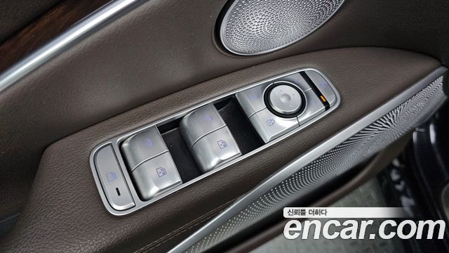 Kia K9 2019 — photo 23