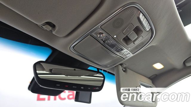 Kia K9 2019 — photo 25