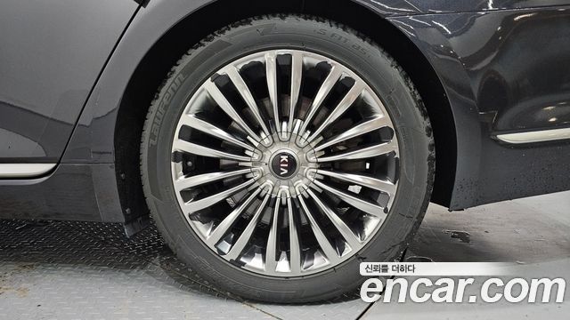 Kia K9 2019 — photo 7