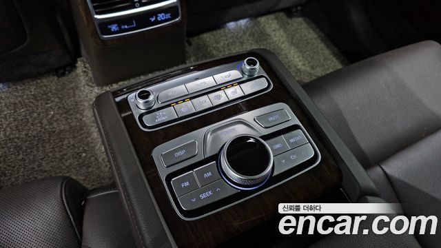 Kia K9 2019 — photo 28