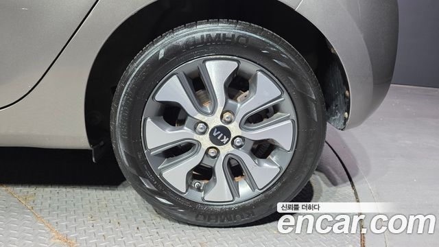 Kia morning 2016 — photo 7