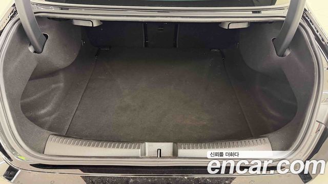 Mercedes-Benz CLA-Class 2025 — photo 12