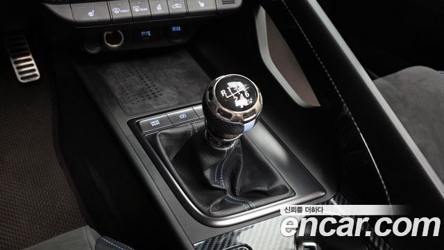 Hyundai AVANTE 2023 — photo 12