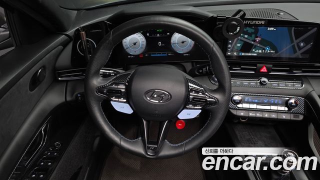 Hyundai AVANTE 2023 — photo 19