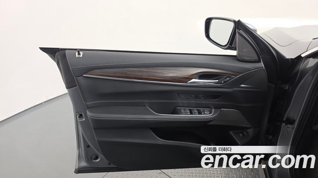 BMW Gran Turismo 2023 — photo 14