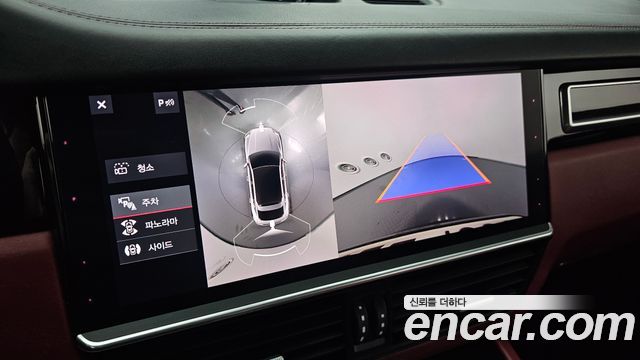 Porsche Cayenne 2020 — photo 21