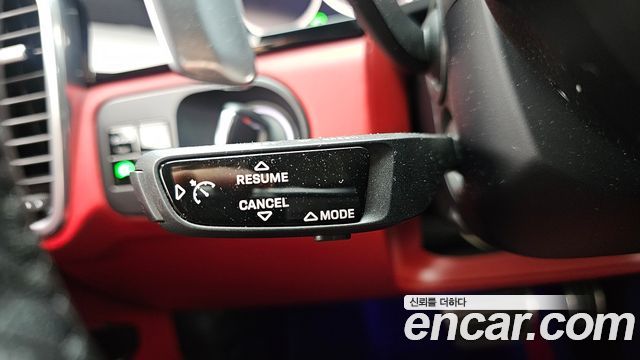 Porsche Cayenne 2020 — photo 30