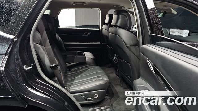 Genesis GV80 2023 — photo 17