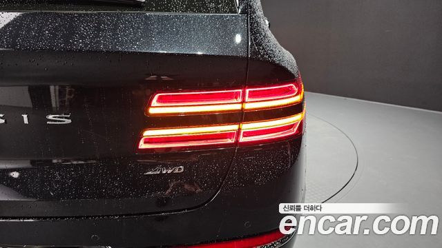 Genesis GV80 2023 — photo 9