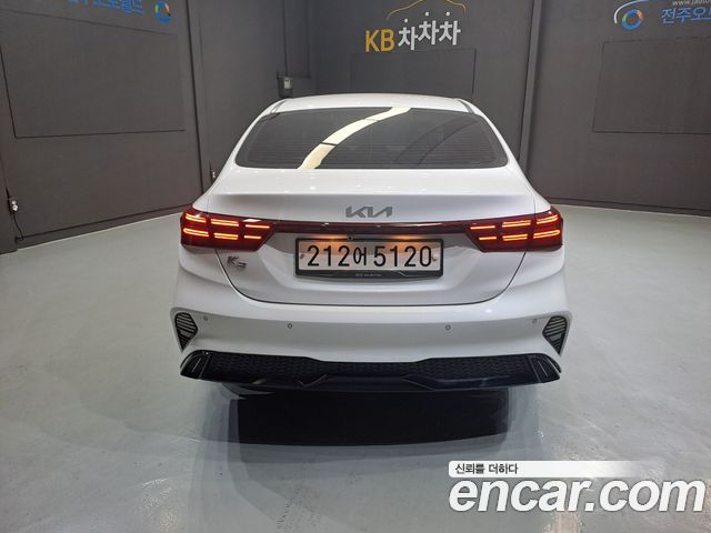Kia K3 2022 — photo 3