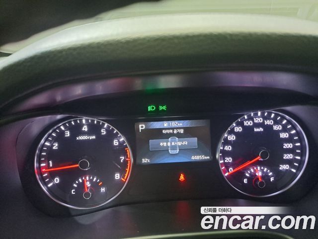 Kia K3 2022 — photo 15
