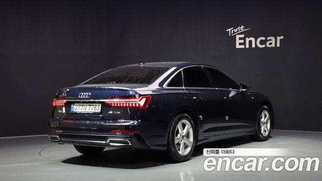 Audi A6 2021 — photo 2
