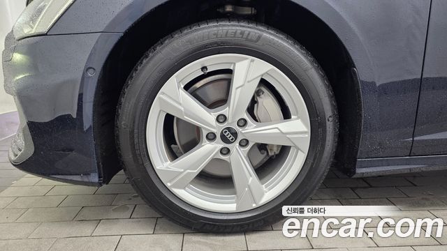 Audi A6 2021 — photo 5