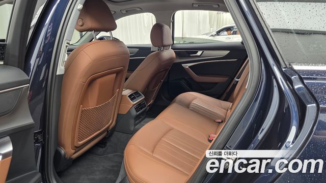 Audi A6 2021 — photo 16