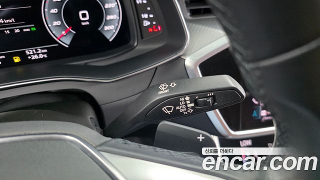 Audi A6 2021 — photo 29