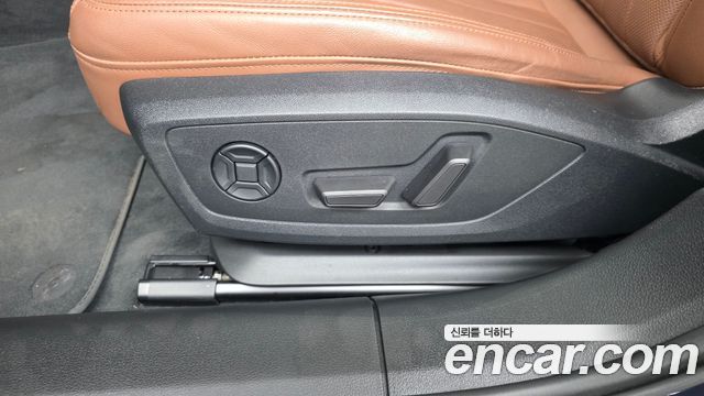 Audi A6 2021 — photo 31
