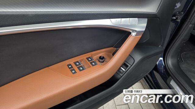 Audi A6 2021 — photo 32
