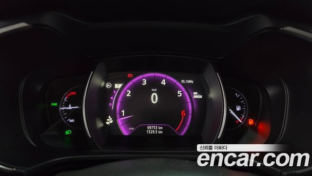 Renault Korea QM6 2019 — photo 11