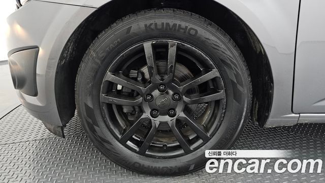 Chevrolet Korea Aveo 2012 — photo 5