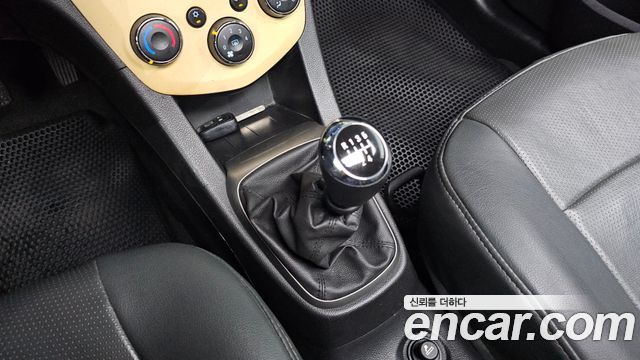 Chevrolet Korea Aveo 2012 — photo 9