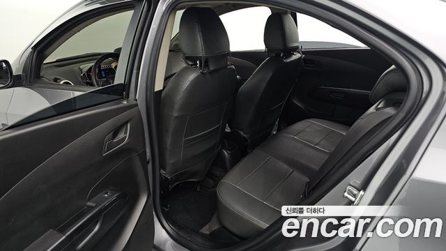 Chevrolet Korea Aveo 2012 — photo 12