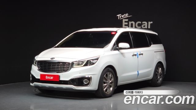 Kia Canival 2018 — photo 1