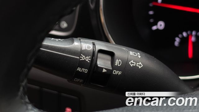 Kia Canival 2018 — photo 17
