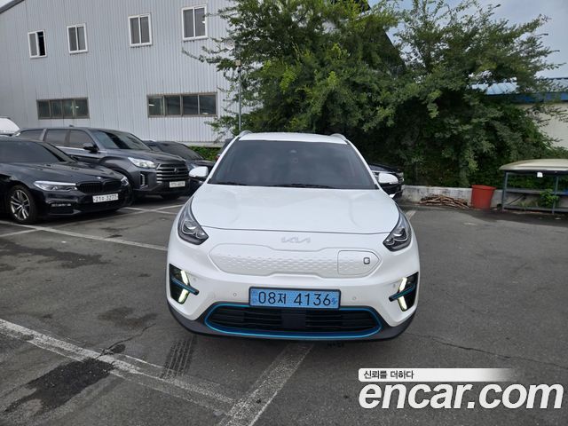 Kia Niro 2022 — photo 2