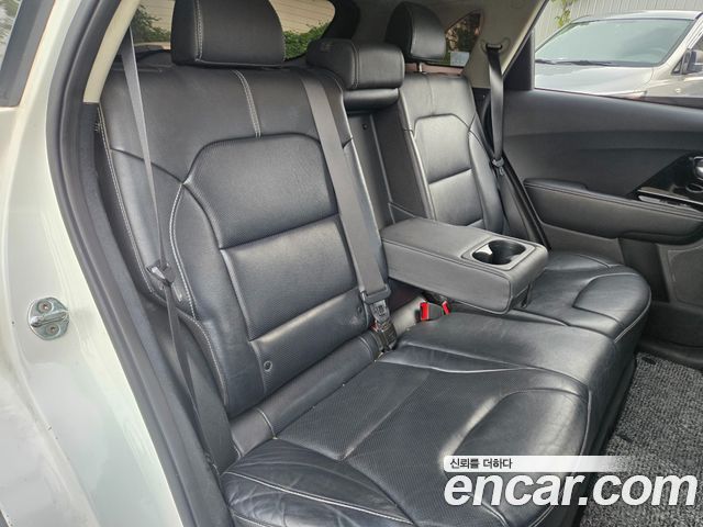 Kia Niro 2022 — photo 11