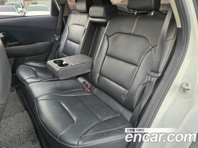 Kia Niro 2022 — photo 12
