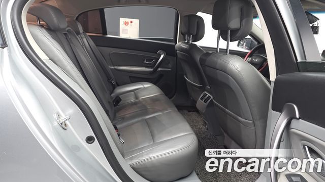 Renault Korea SM5  2010 — photo 12