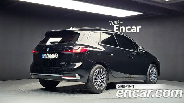 BMW 2-Series 2023 — photo 2