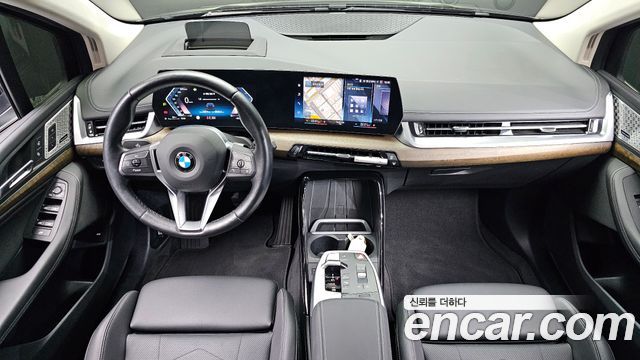 BMW 2-Series 2023 — photo 10