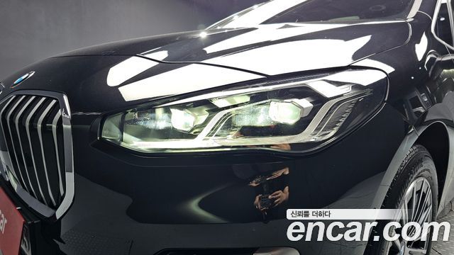 BMW 2-Series 2023 — photo 8