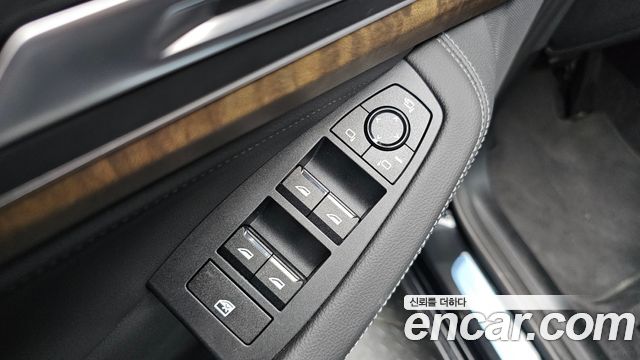 BMW 2-Series 2023 — photo 28