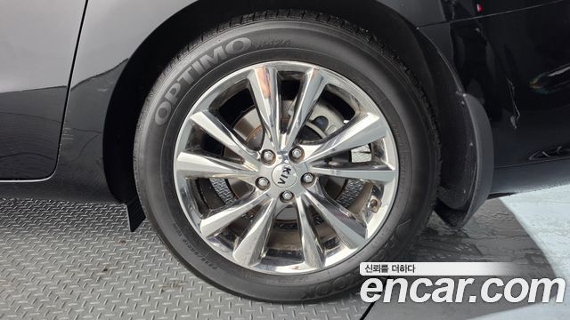 Kia Canival 2019 — photo 7