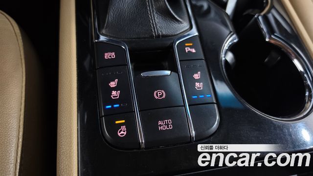 Kia Canival 2019 — photo 28