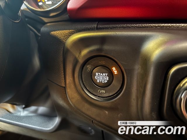Jeep Gladiator 2023 — photo 11