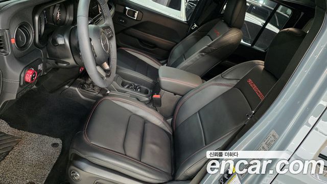Jeep Wrangler 2025 — photo 14