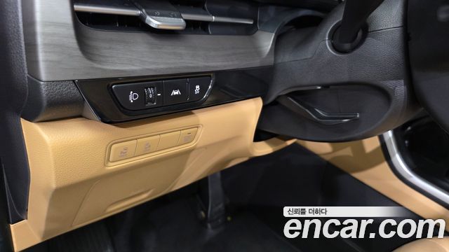 Kia Canival 2023 — photo 20