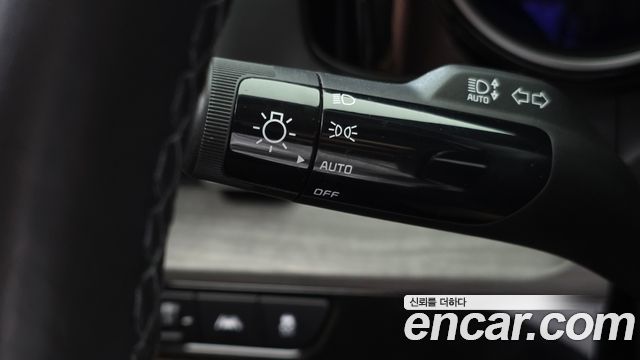 Kia Canival 2023 — photo 21