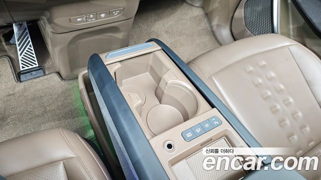 Kia EV9 2024 — photo 24
