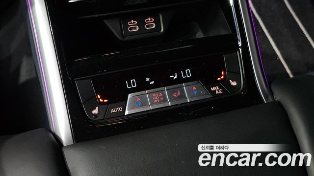 BMW 8-Series 2024 — photo 28