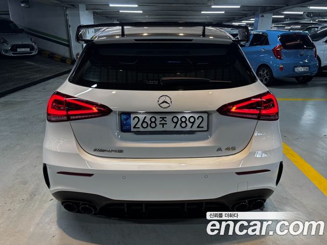 Mercedes-Benz A-Class 2021 — photo 4