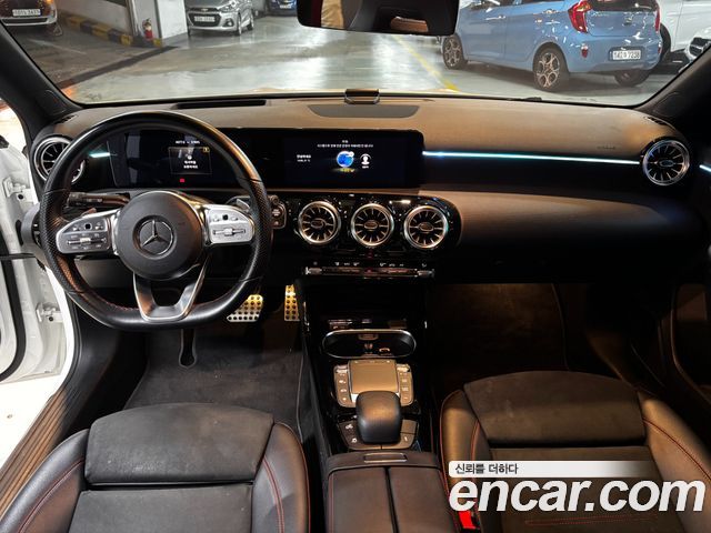 Mercedes-Benz A-Class 2021 — photo 7
