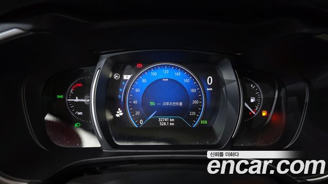 Renault Korea QM6 2022 — photo 11