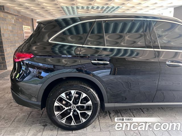 Mercedes-Benz GLC-Class 2026 — photo 5